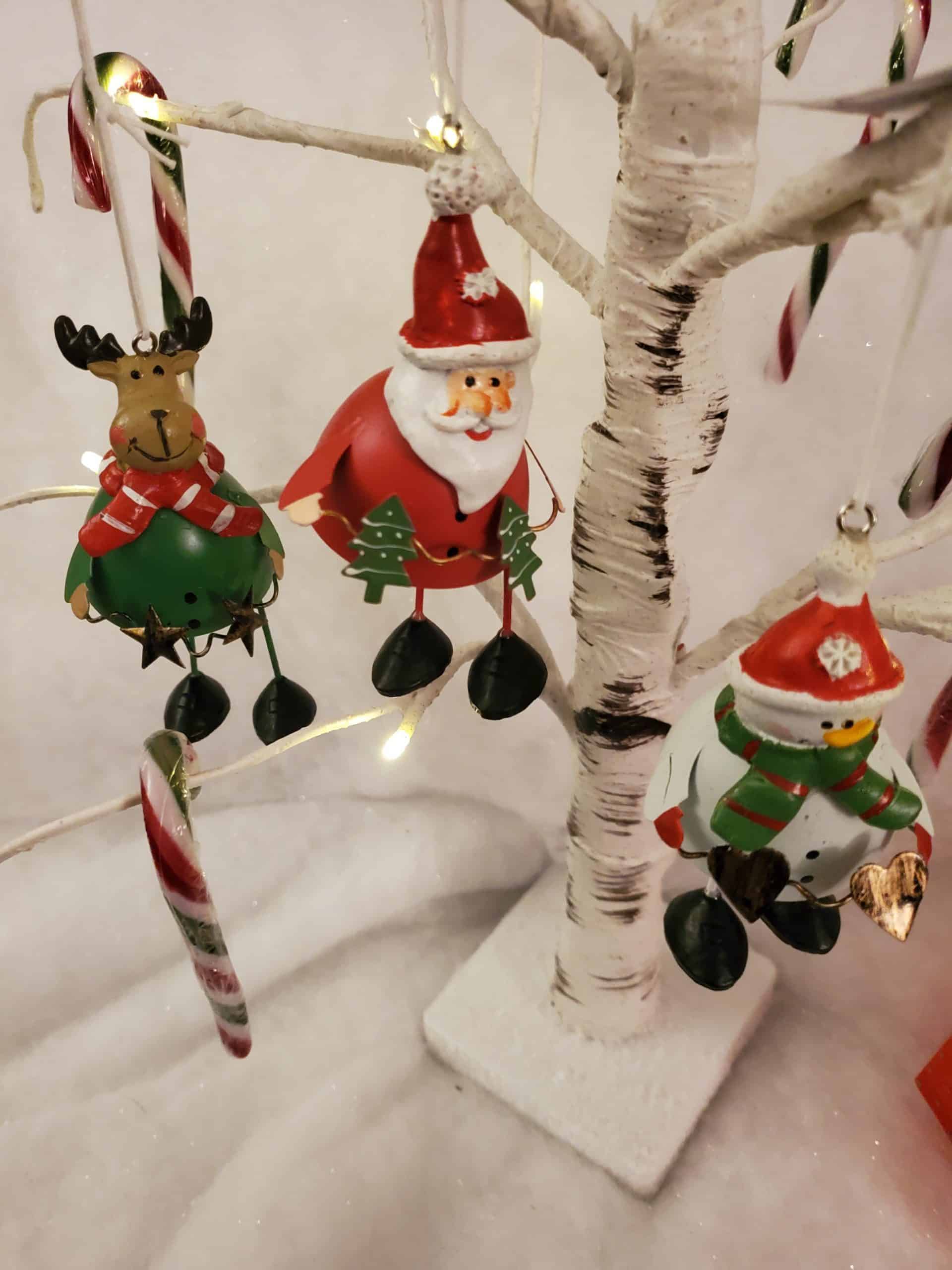 Dangly Festive Friends