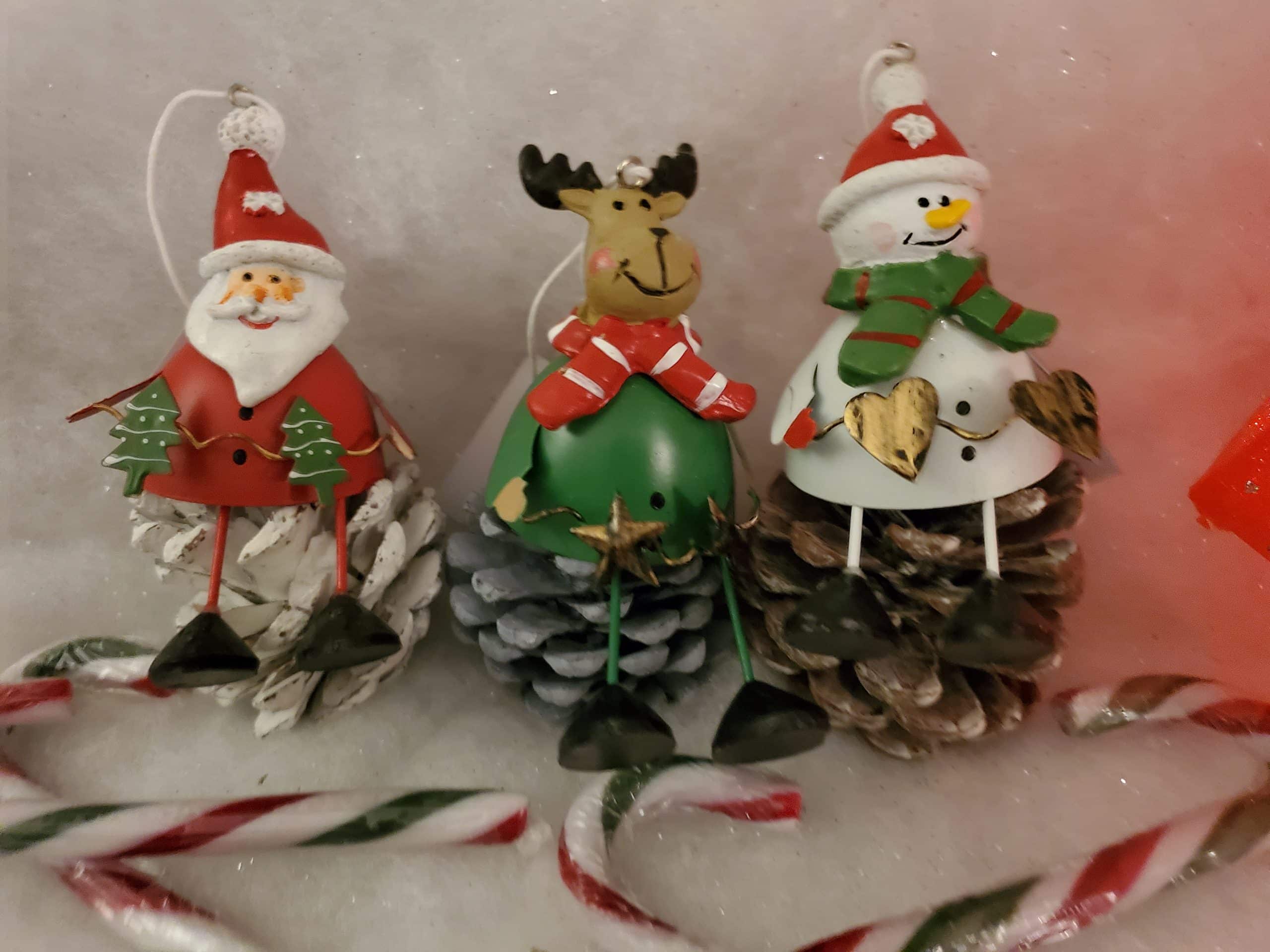 Dangly Festive Friends
