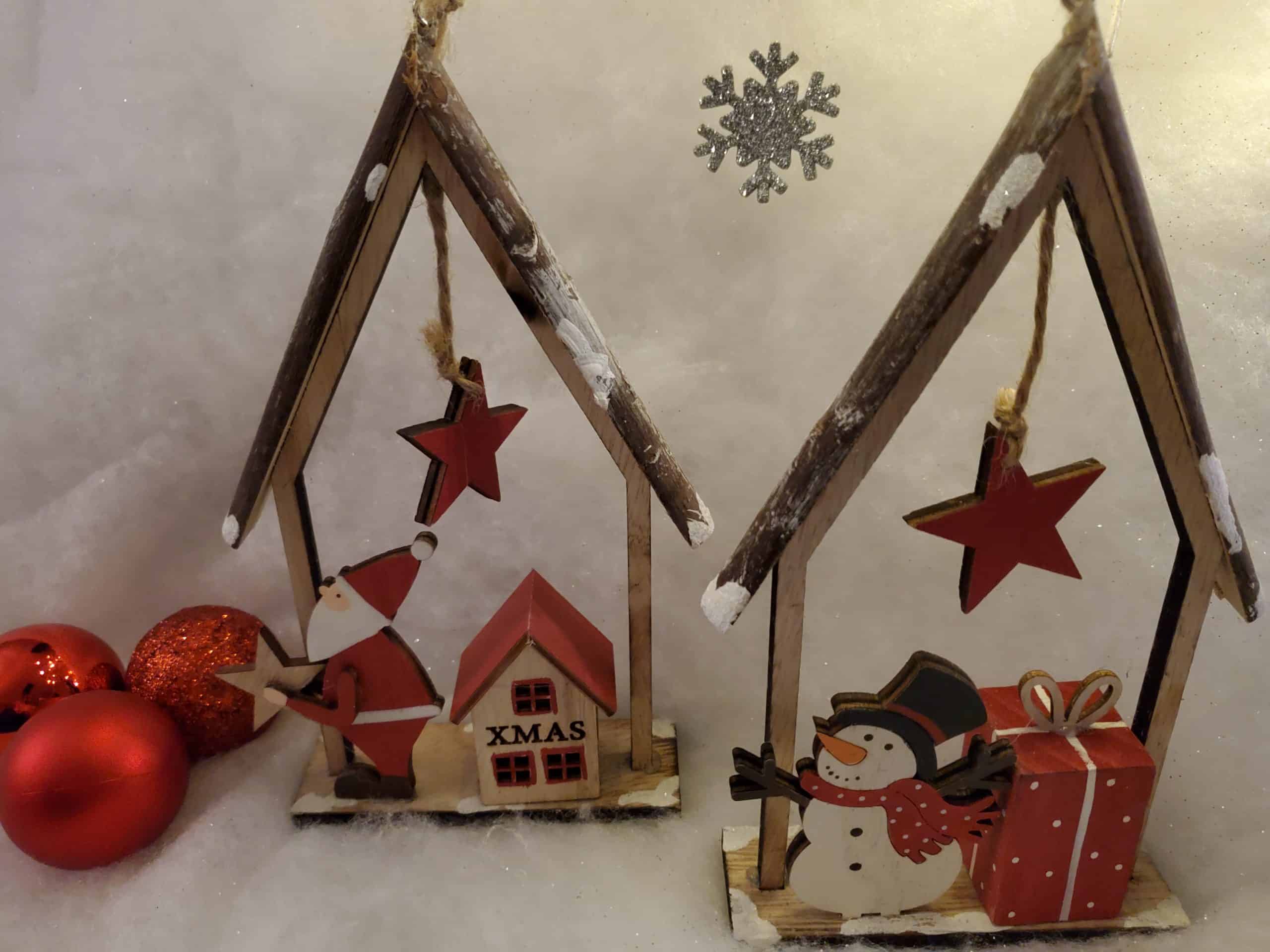 Festive Scene Hanger