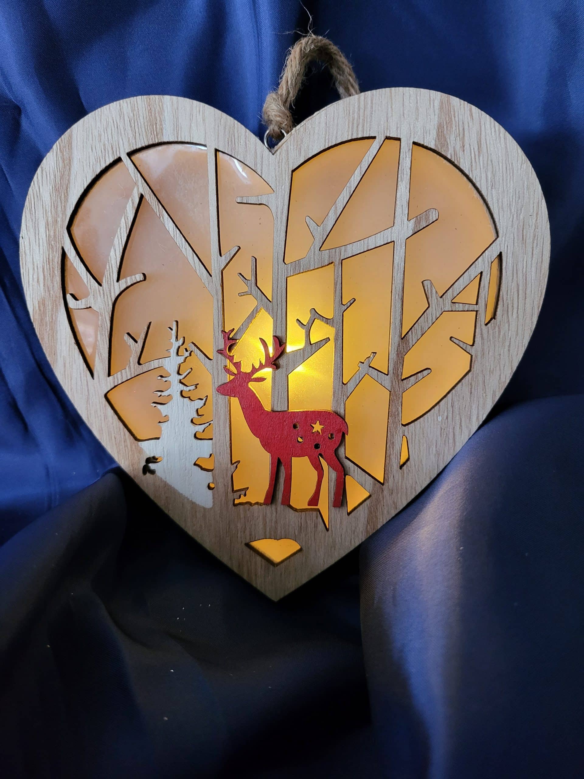 Hanging LED Woodland Scene heart