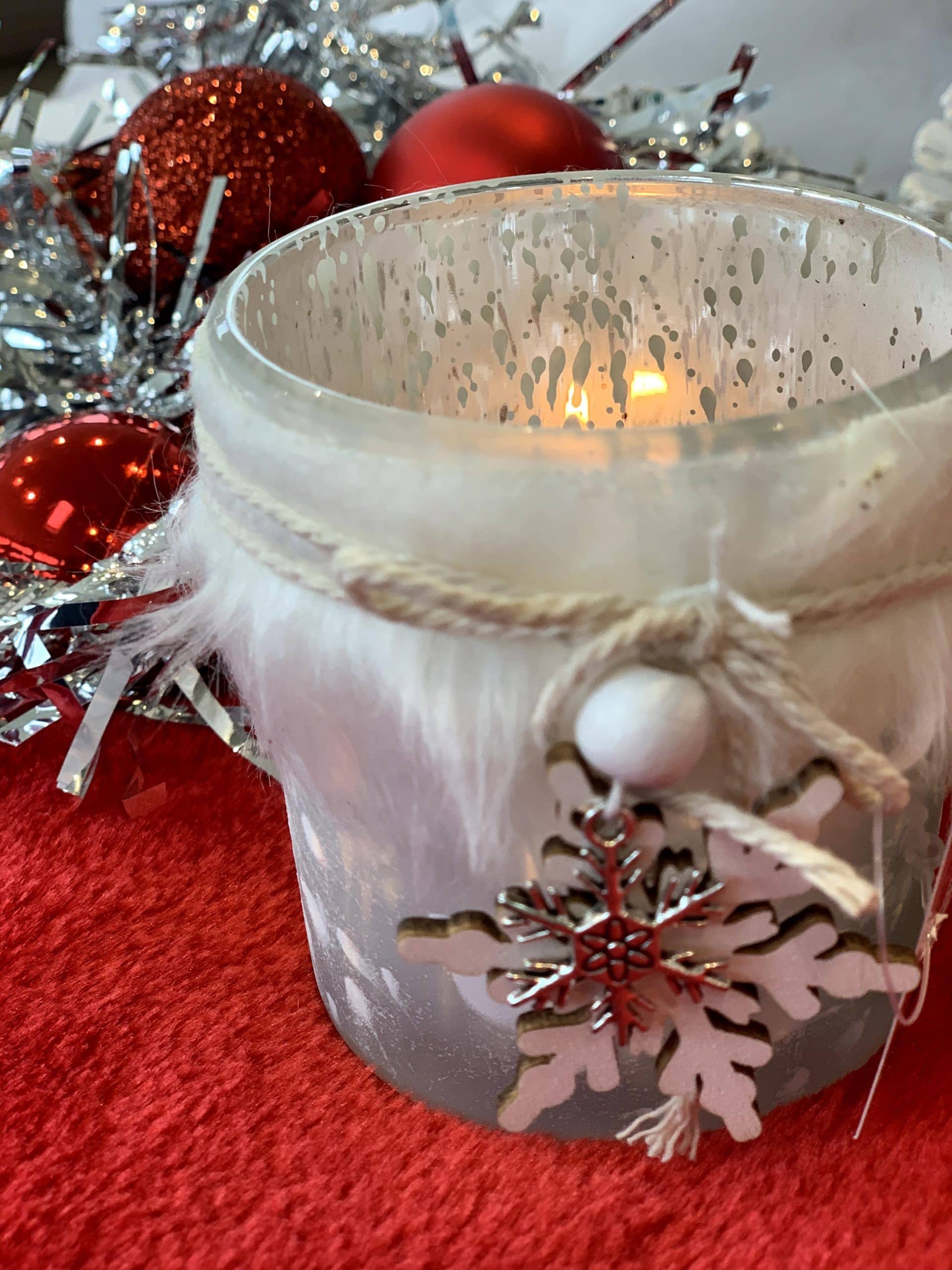 Tealight Holder with Fur Trim and Snowflakes
