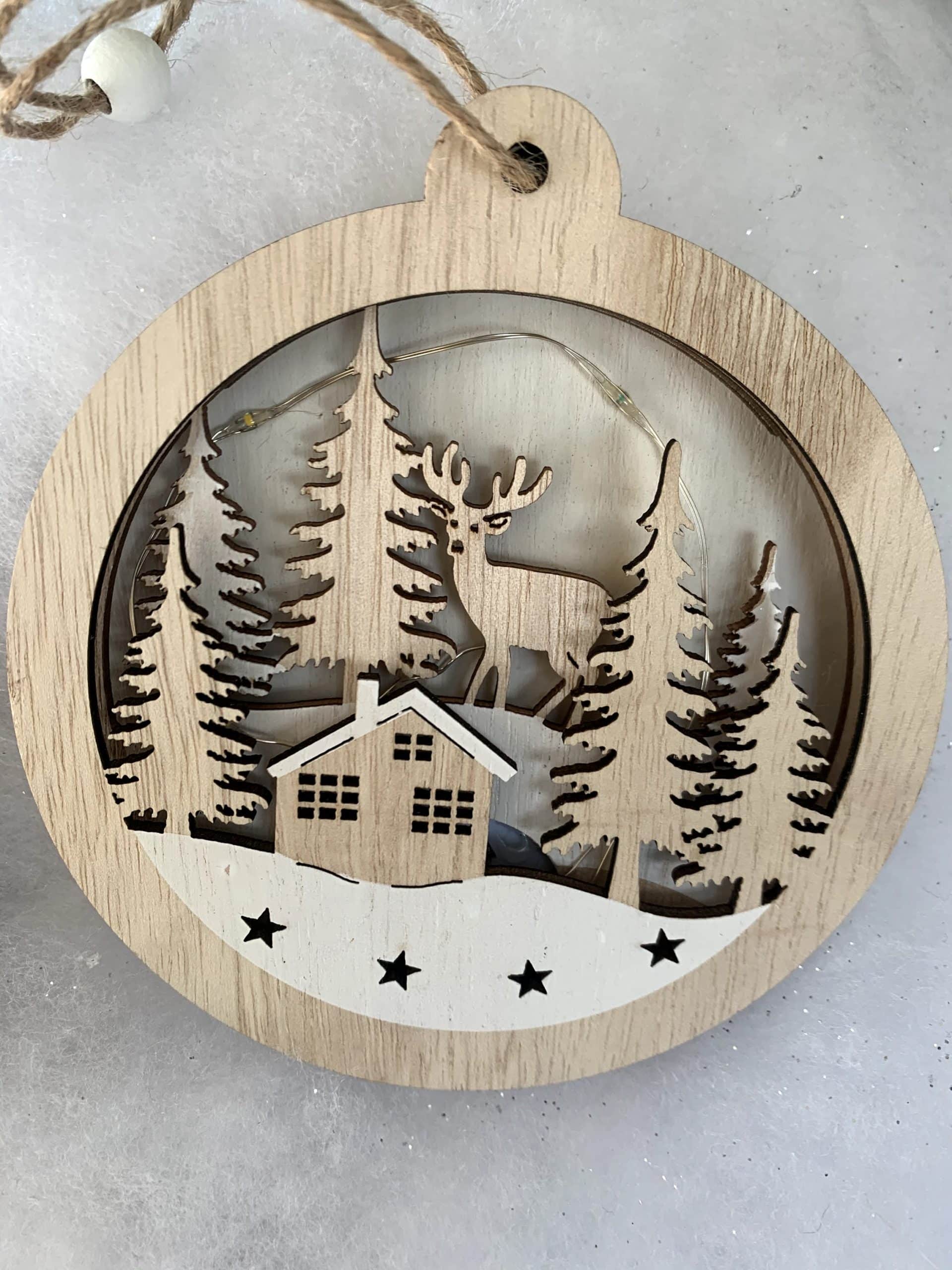 Light-up Wooden Scene