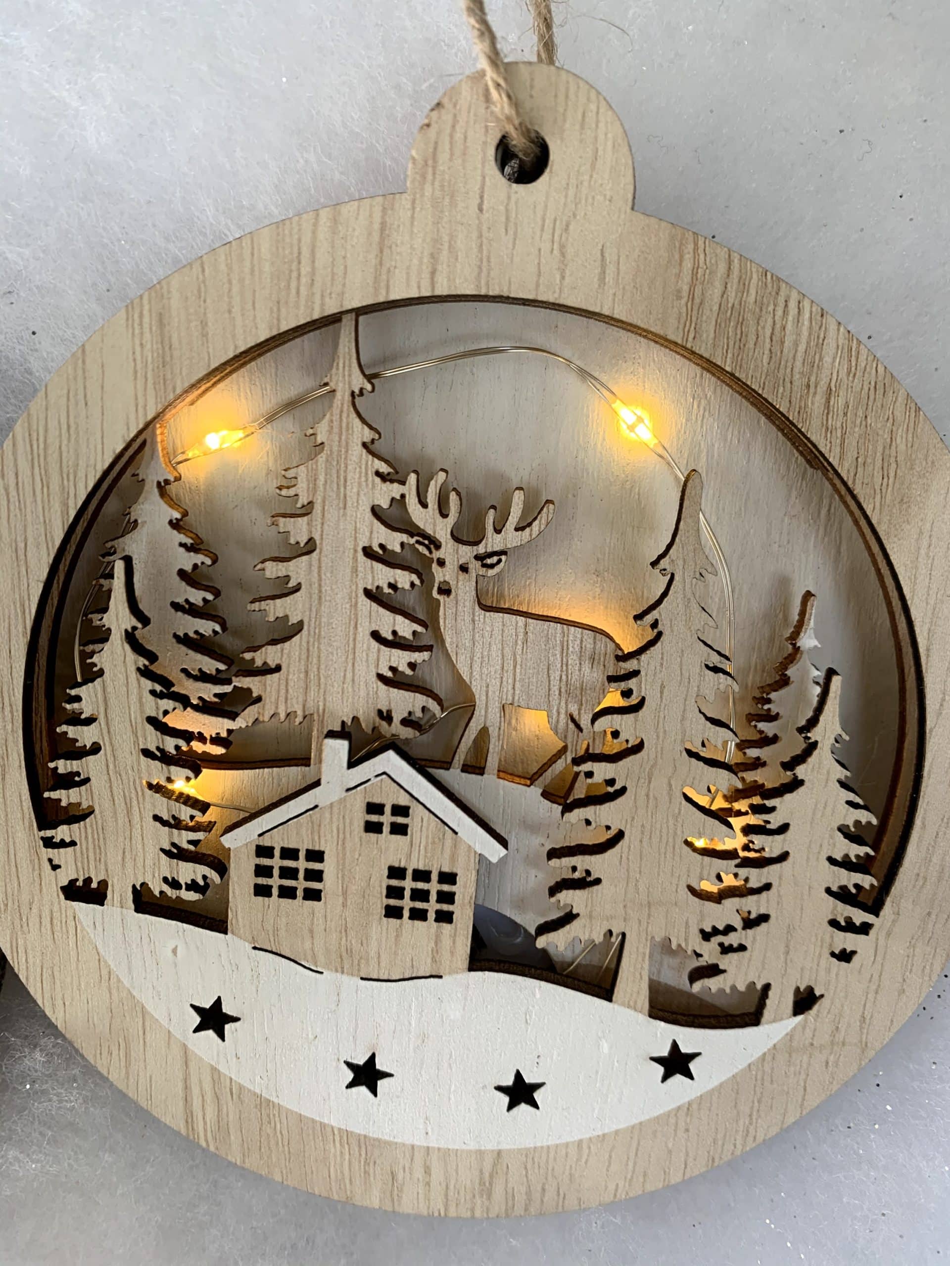 Light-up Wooden Scene